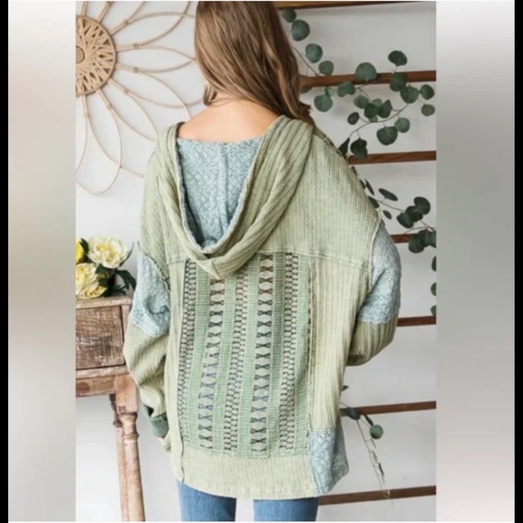 NEW OLI & HALI MIXED FABRIC HOODIE size Medium - Picture 3 of 8